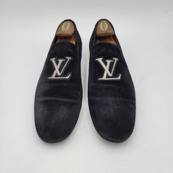 Louis Vuitton Suede Monogram Black Loafer LV size 9 US 9.5 Authentic - Picture 2 of 11